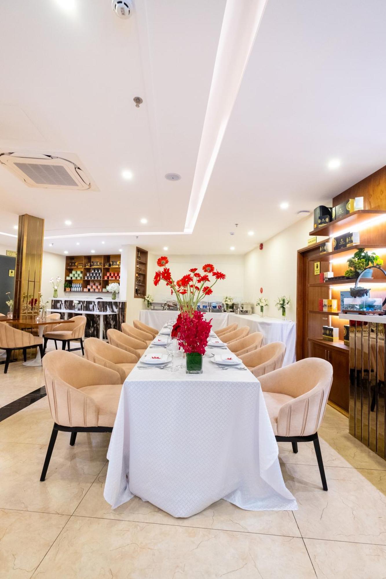 Sandals Flora Hotel Đà Lạt Exterior foto